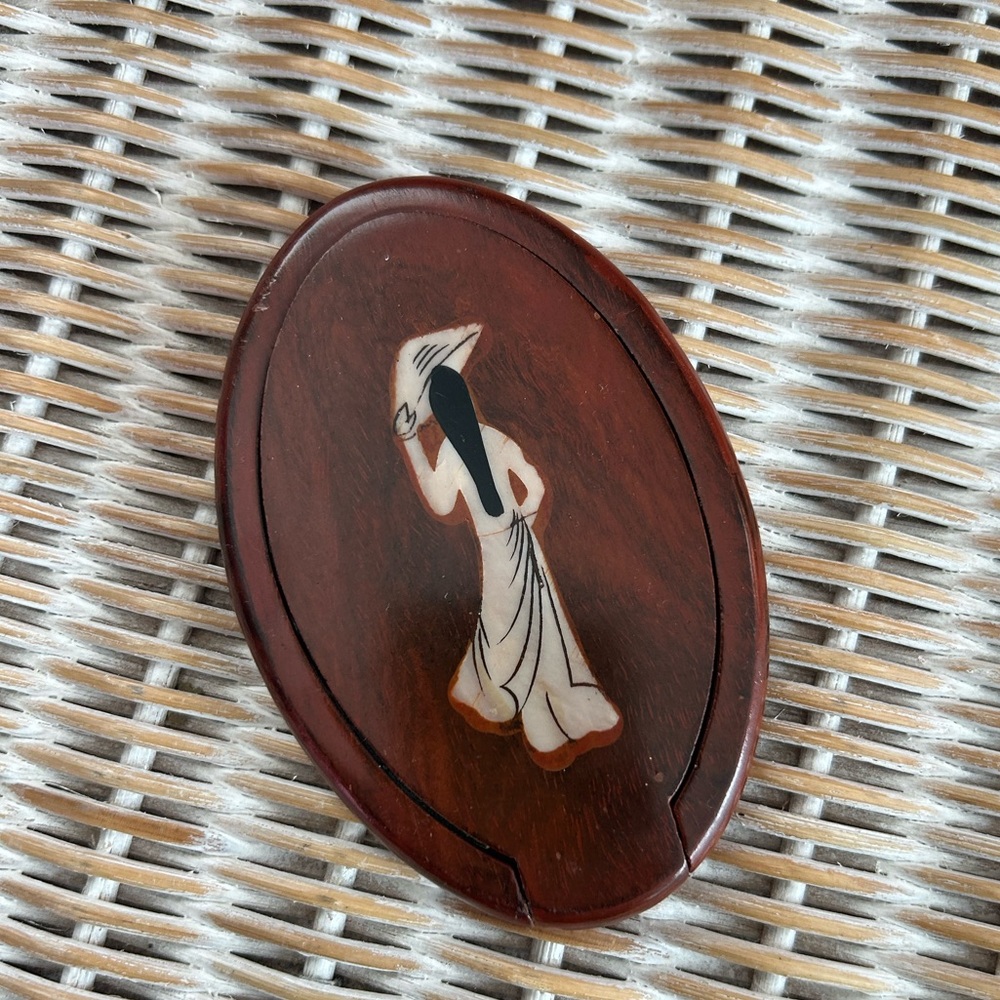 Vintage oval folding pocket mirror with wood
